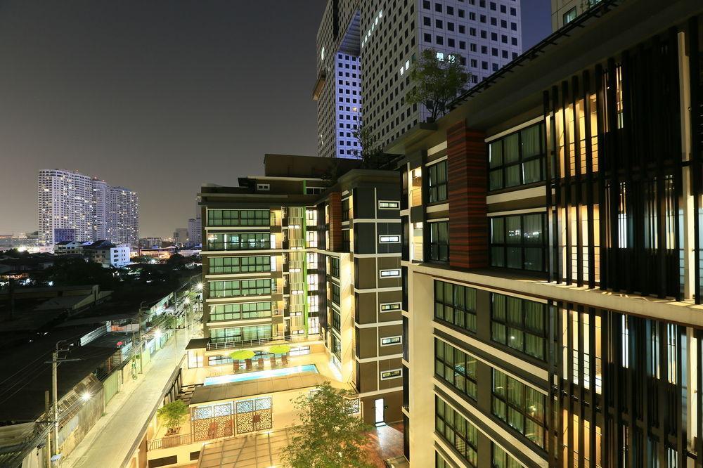 The Plimplace 2 Aparthotel Bangkok Exterior foto